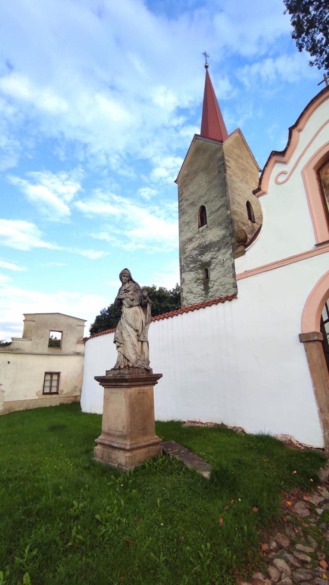 Apartament Hradecka *