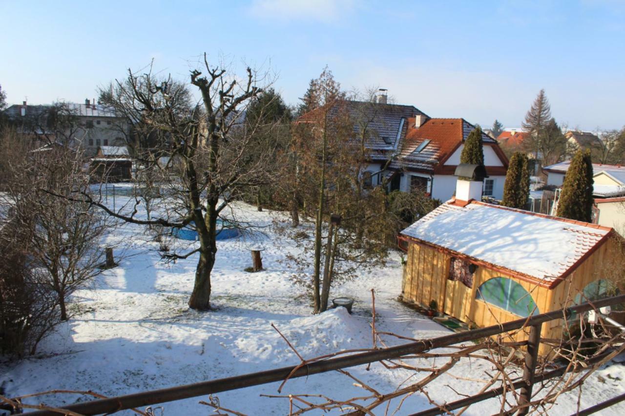 Apartament Hradecka *